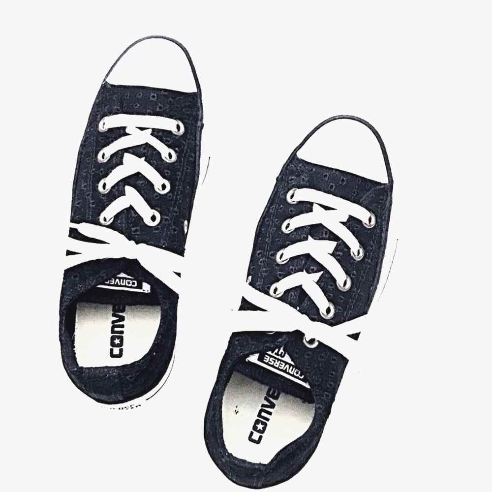NWOT Eyelet Unique Black Super Cute Chuck Taylor Ox Converse - Picture 5 of 9